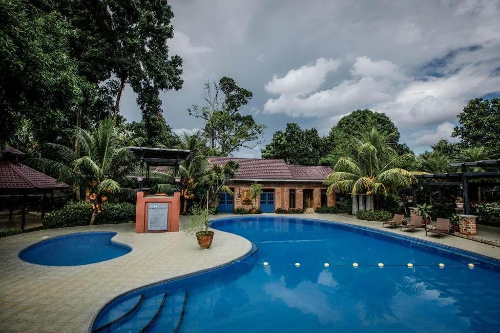 malagos garden resort and chocolate museum